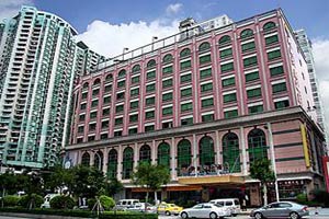 Exterior View of New Pearl River Hotel Guangzhou