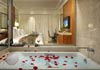Guestroom of Dragon Hotel Hangzhou
