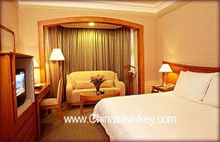 Guestroom of Ramada Plaza Hangzhou Haihua Hotel