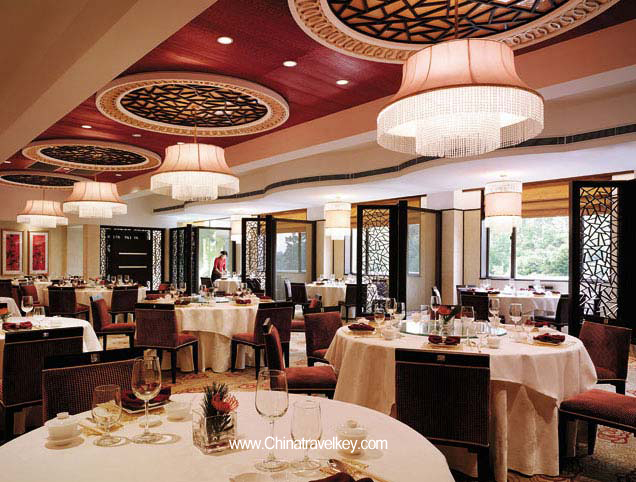 Restaurant of Shangri-La Hotel Hangzhou