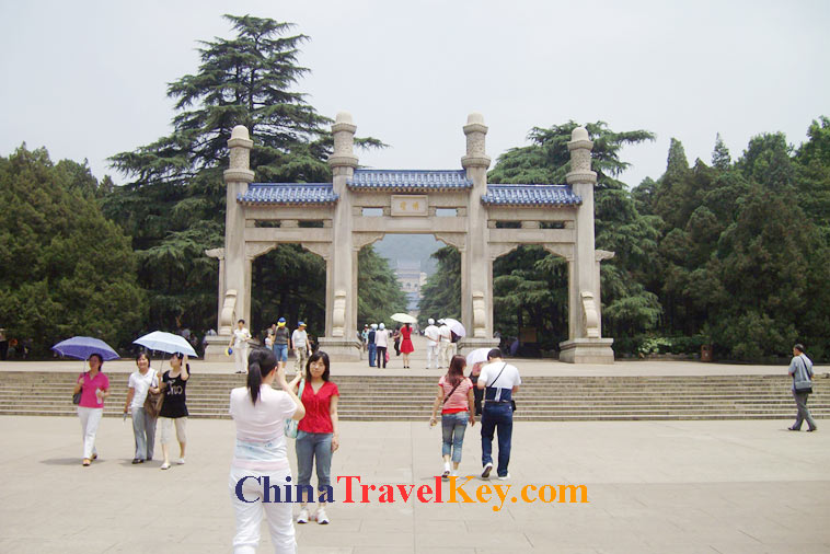 photo of mausoleum of dr.sun yat sen