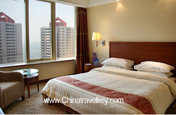 Guestroom of Hotel Equatorial Qingdao