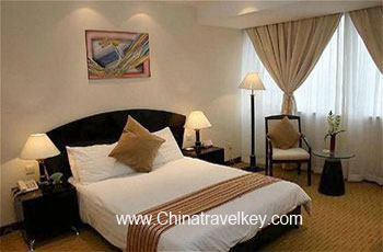 Guestroom of Xinghua Hotel Shanghai