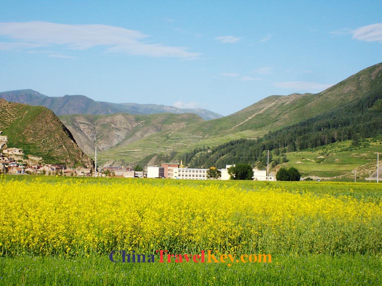 photo of xiahe view