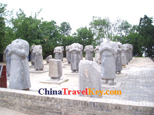 photo of qianling tomb