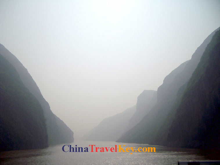 photo of Yangtze River wu gorge