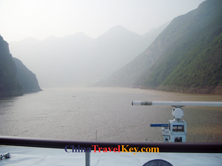 photo of Yangtze River wu gorge
